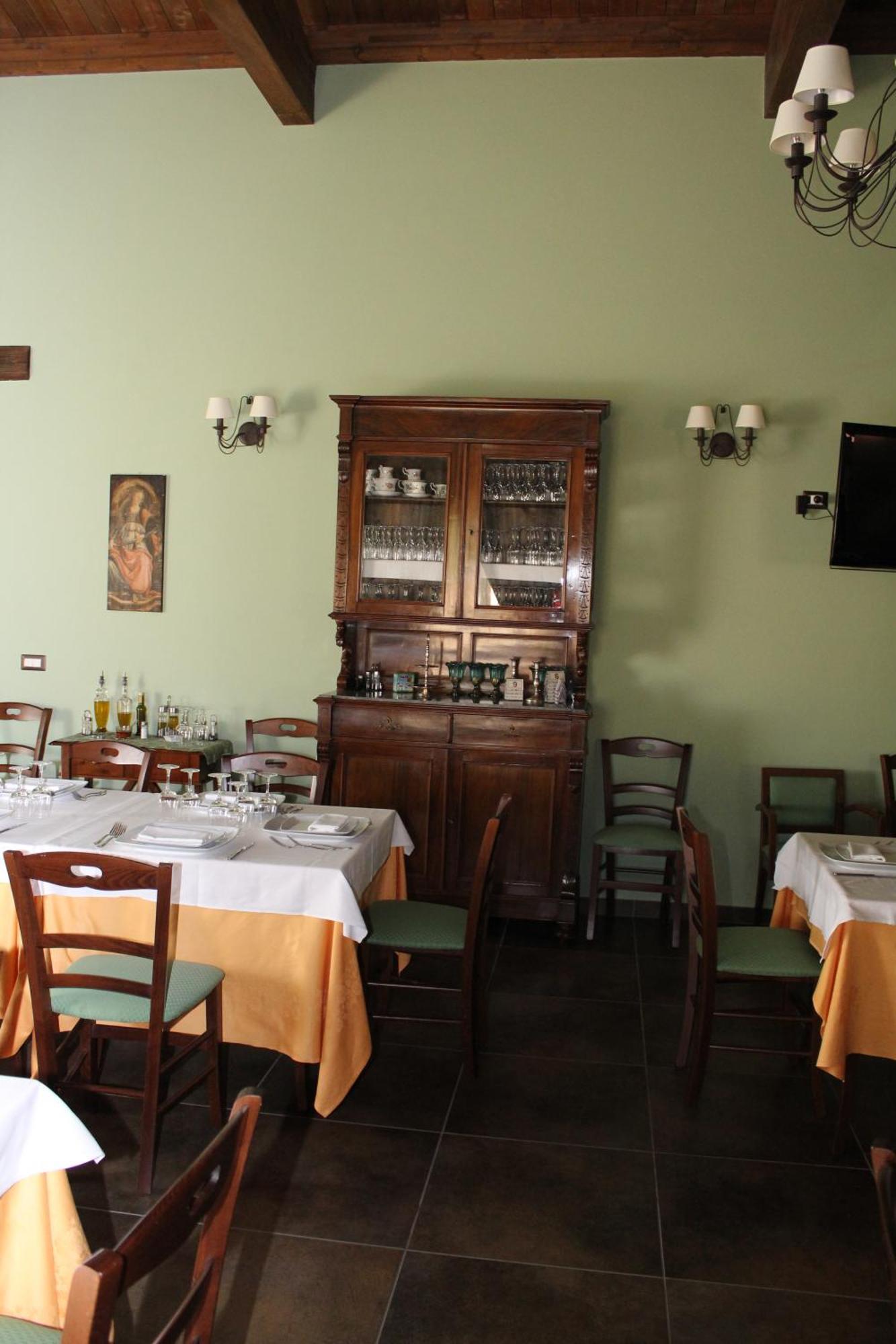 Agriturismo Il Borgo Degli Ulivi ロゼート・デッリ・アブルッツィ エクステリア 写真