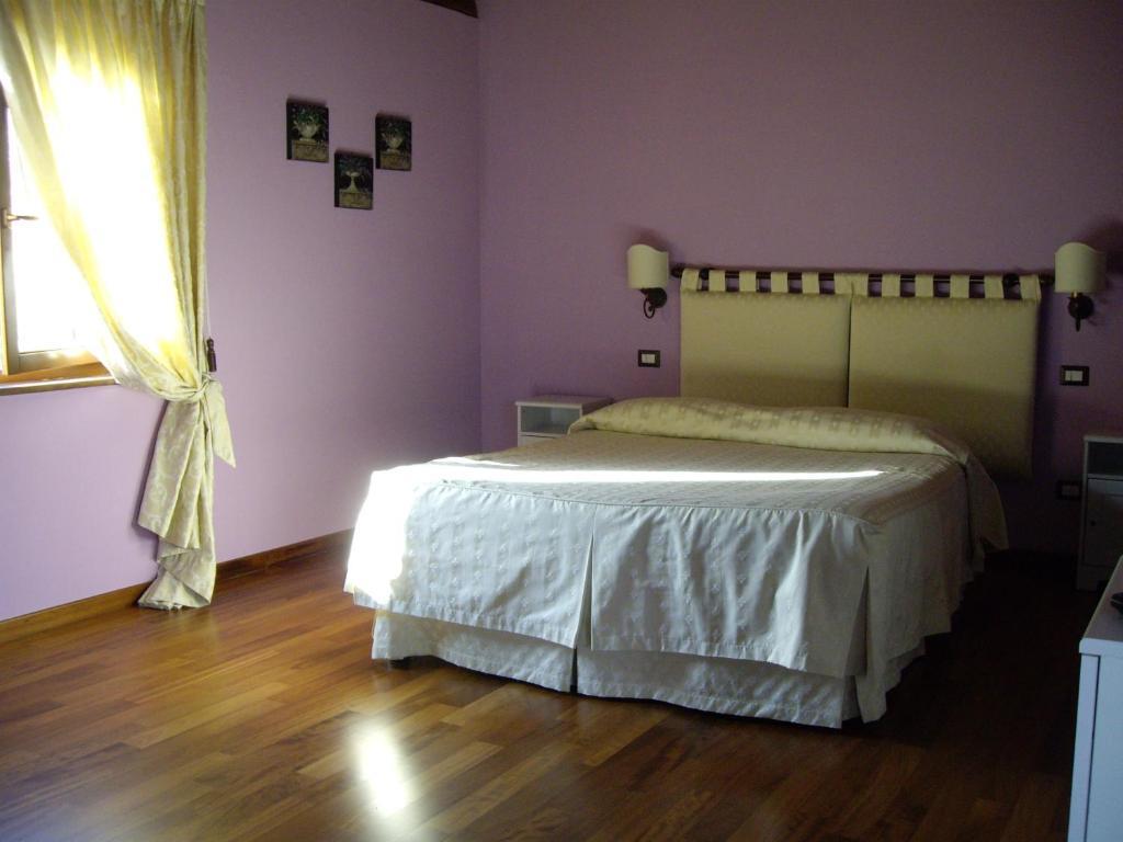 Agriturismo Il Borgo Degli Ulivi ロゼート・デッリ・アブルッツィ 部屋 写真