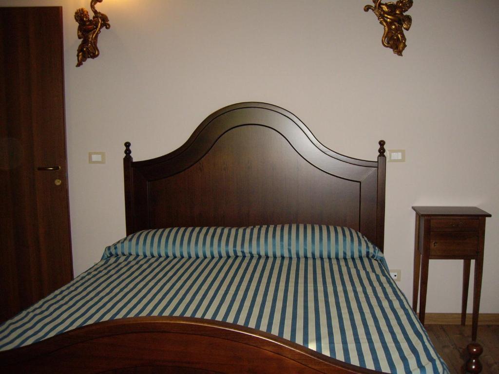 Agriturismo Il Borgo Degli Ulivi ロゼート・デッリ・アブルッツィ 部屋 写真